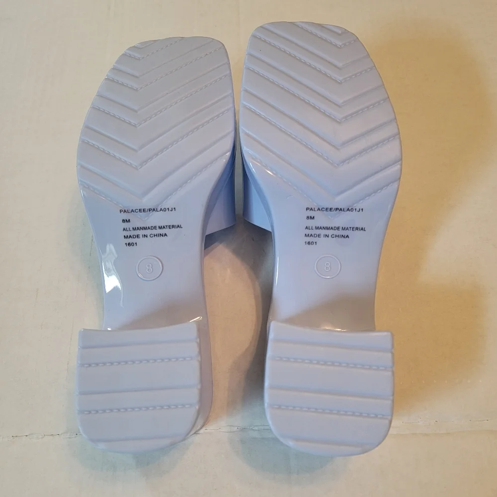 NWOT Madden Girl light blue slip on strap shoes. Size 8 - Picture 4 of 7